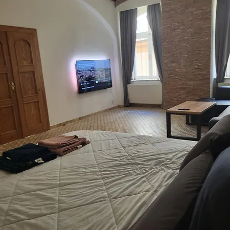아파트 Stone Castle 5 Min Walk To Wenceslas Square Centre *