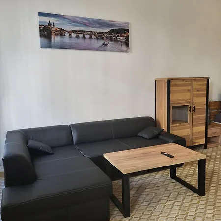 Stone Castle 5 Min Walk To Wenceslas Square Centre * פראג