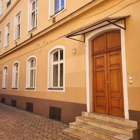 Stone Castle 5 Min Walk To Wenceslas Square Centre *